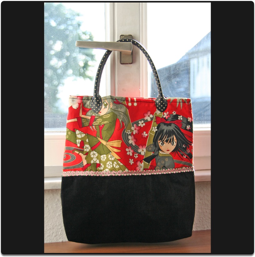 Tasche Mangam&auml;dchen mit Strasssteinen besetzt und Ledergriff